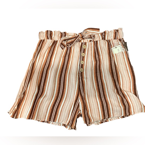 High Waist Striped Tan and Cream Women's No Comment Plus Shorts - Picture 1 of 4